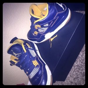 Jordan 4’s